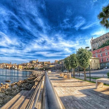 Brezza Di Mare Gaeta B&B Exterior foto